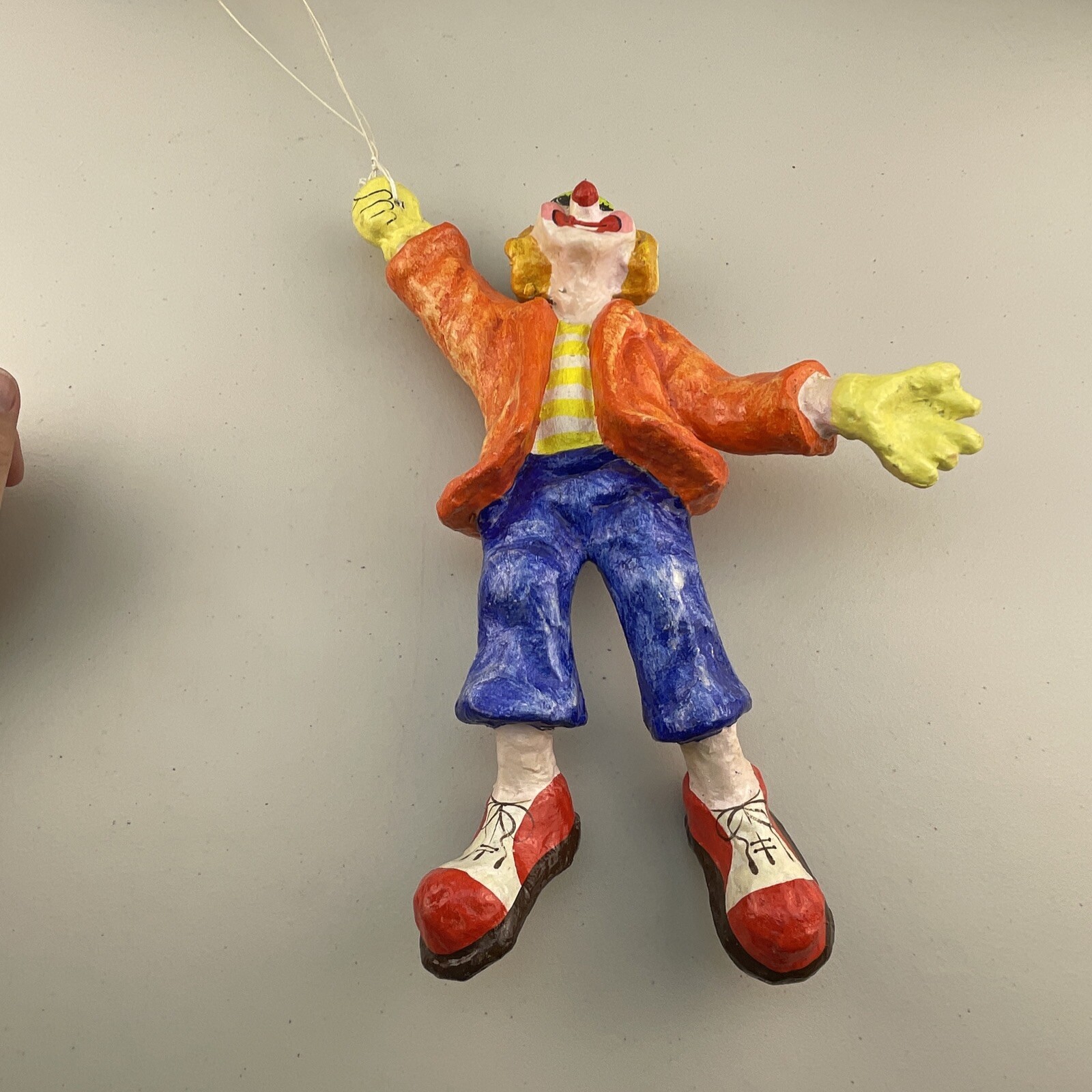 Vintage Hanging Paper Mache (13″) Clown 3 Balloons (5″) / Approx 24″ **READ**
