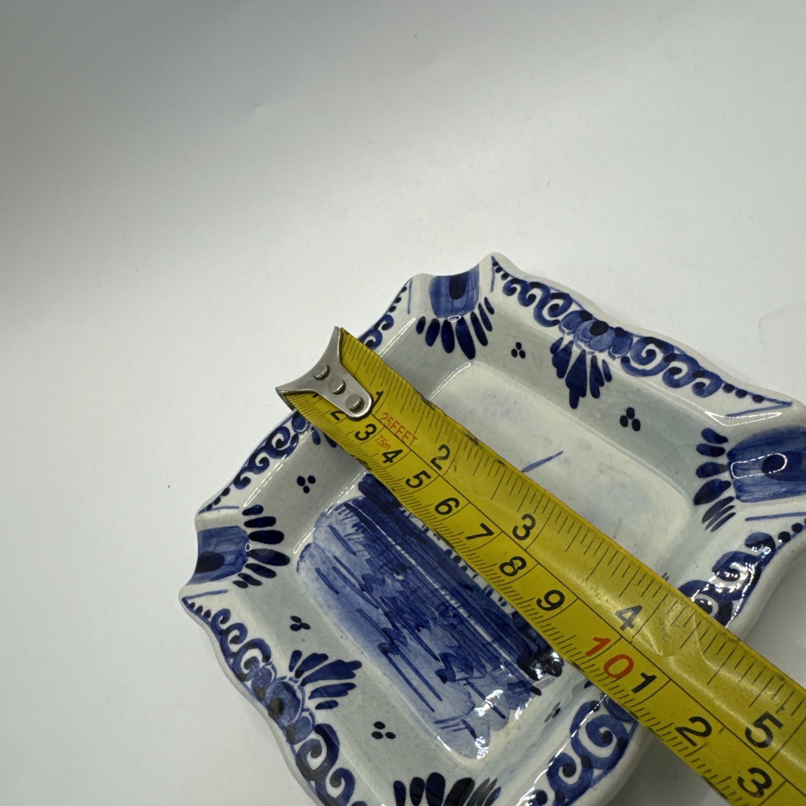 Hand-painted Delft Holland dish Vintage Dutch blue and white trinket dish