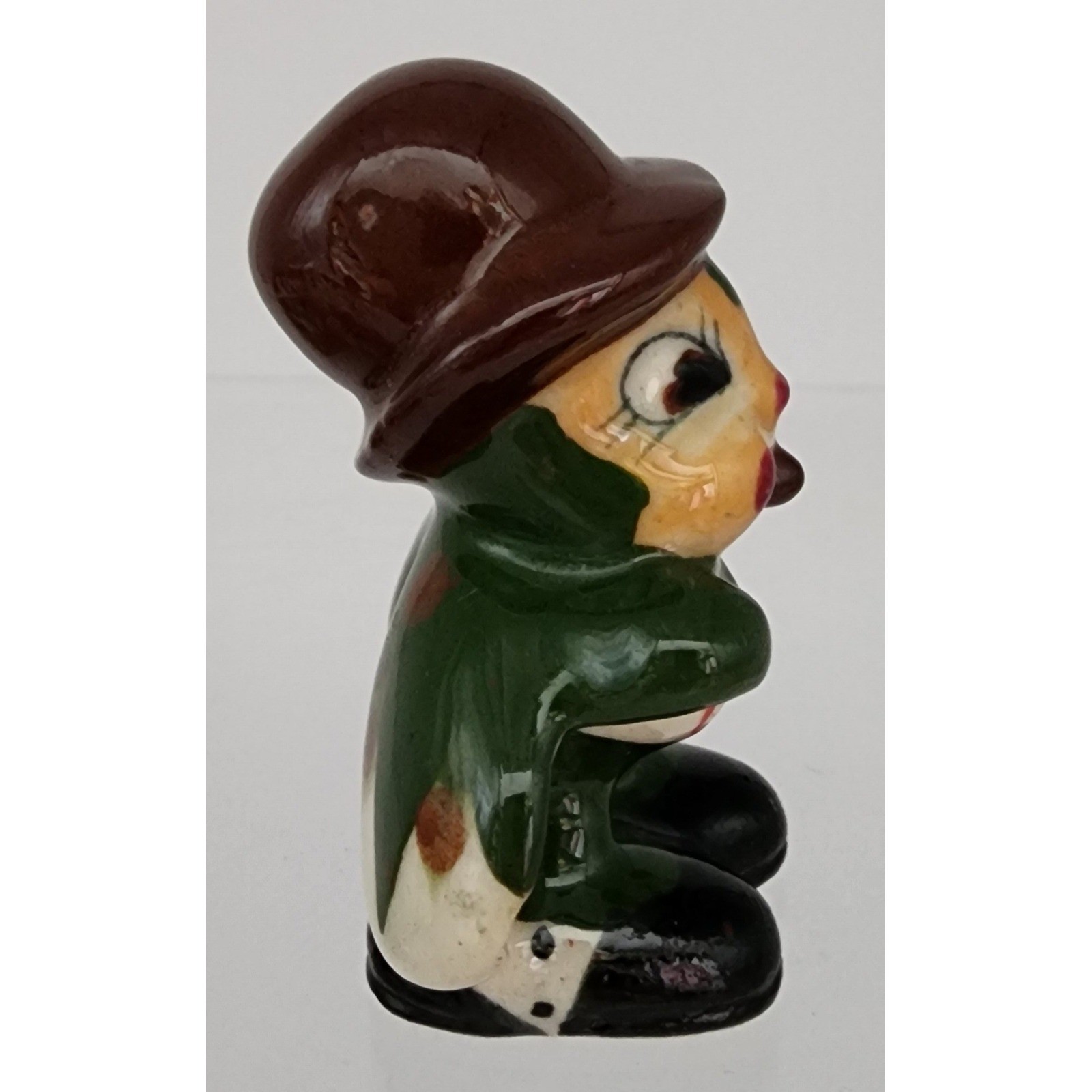 Occupied Japan Figurine Ladybug Smoking Cigar Bowler Hat Green Small 2.25″ EXC
