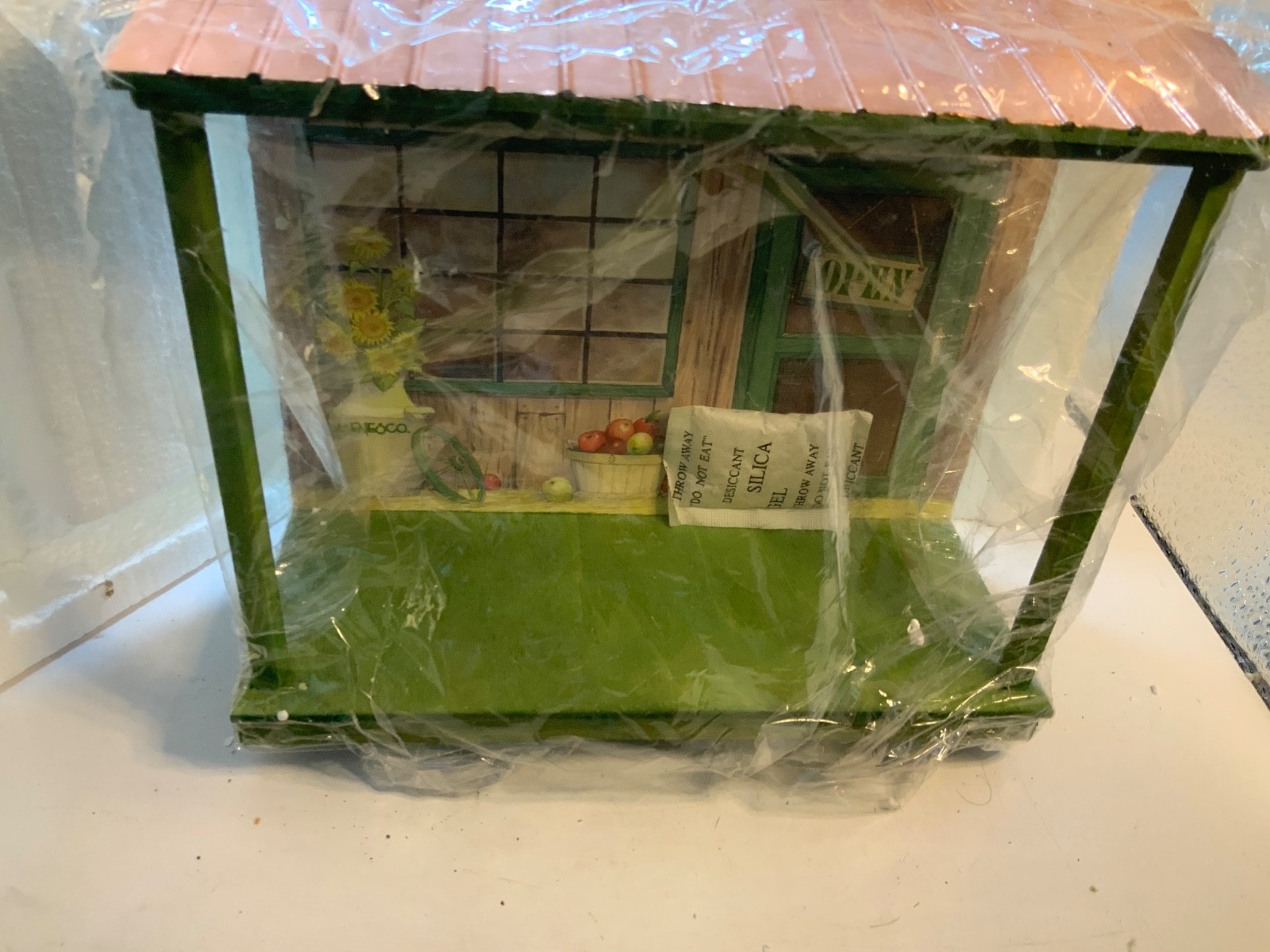 Mary’s Moo Moos John Deer General Store Display Enesco new open no box