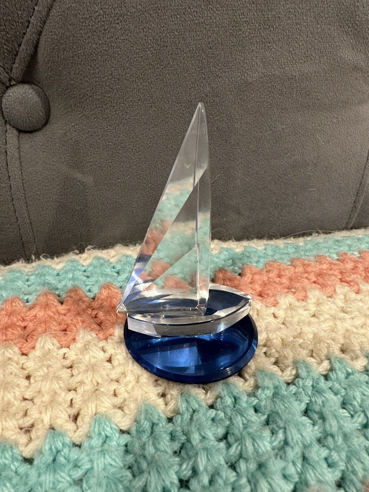 Crystal World Sailboat 3.25 inches Tall
