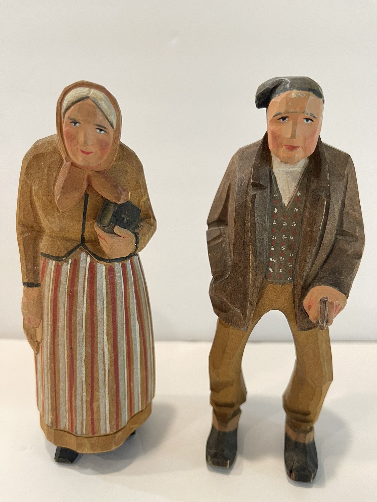 Hans Huggler Wyss Wood Carved Woman & Man Going to Church 6” Switzerland Vintage