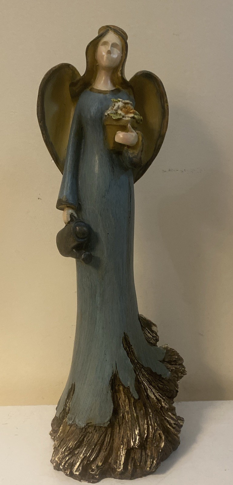 Kirkland Carved Painted Angel Statue Indoor/Outdoor Approx 15” VNT Garden Blue