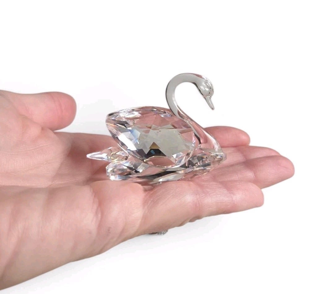 Swarovski Silver Crystal Swan Figurine #7633 Retired w/ Original Box Austria