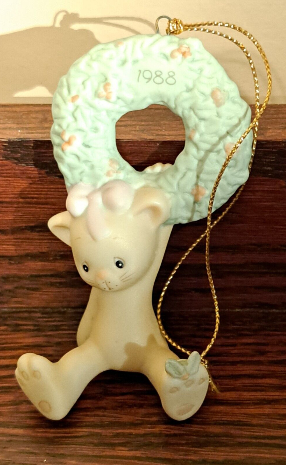 Precious Moments 520292 Hang On For The Holly Days Special 1988 Issue