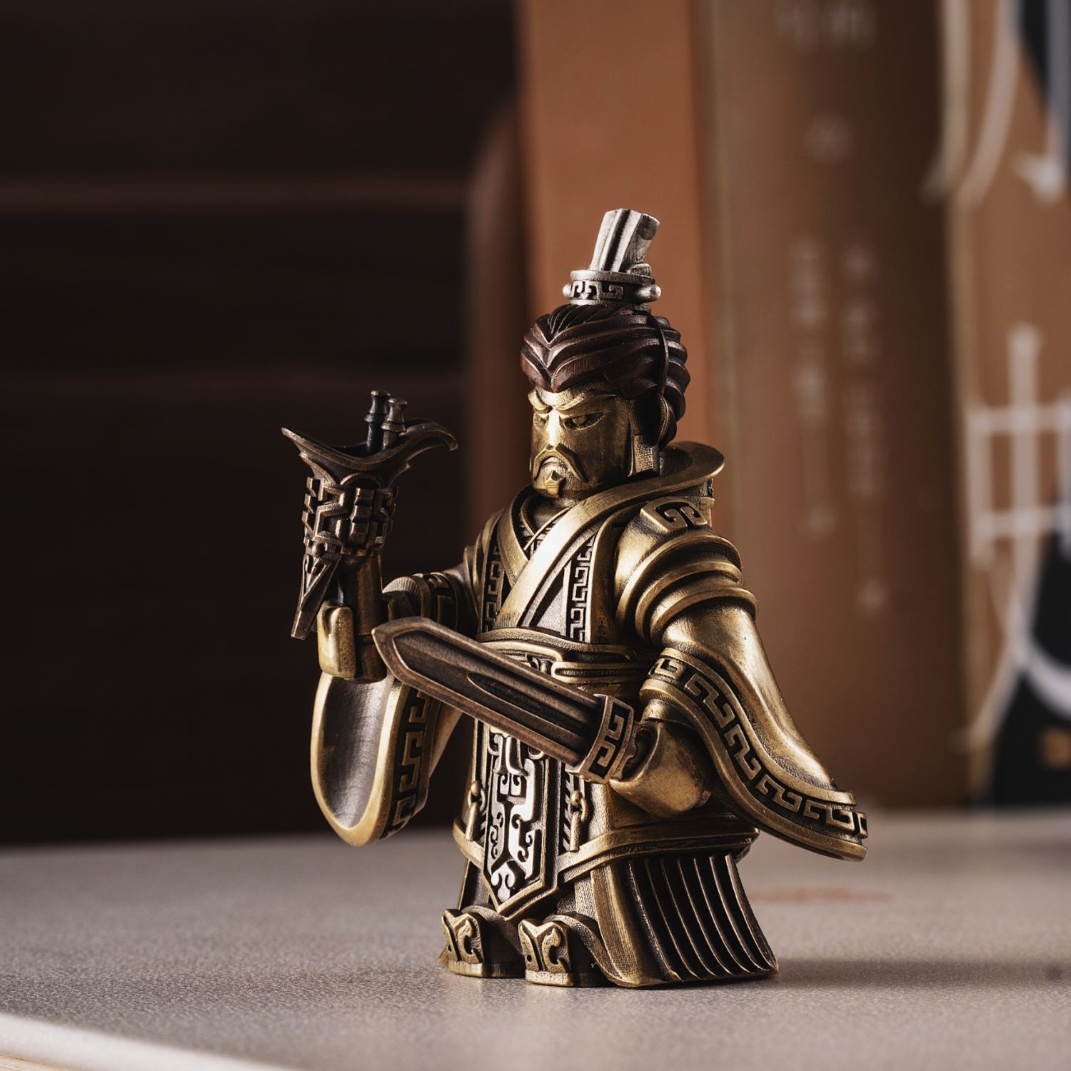 Chancellor of Qin Figurine. Li Si Magnetic Statue with Scale. Unique Gift.
