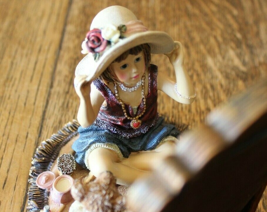 Boyds Bears Yesterday’s Child Miranda w/ Mary K… Pretty As a Picture PE 3200