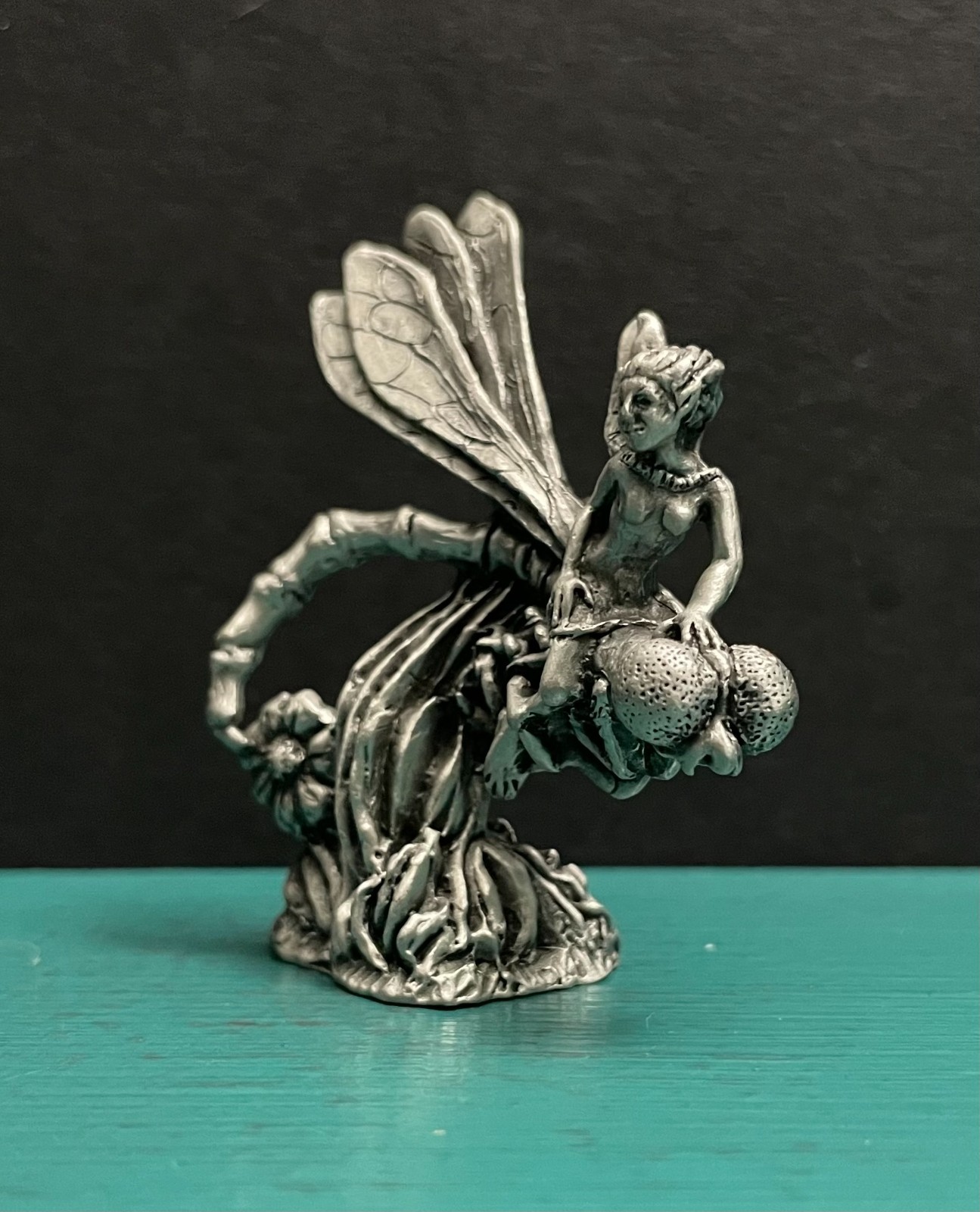 Hudson Pewter Fairy Pixie Forest Fae Riding Dragonfly Insect Wings Mini Figurine