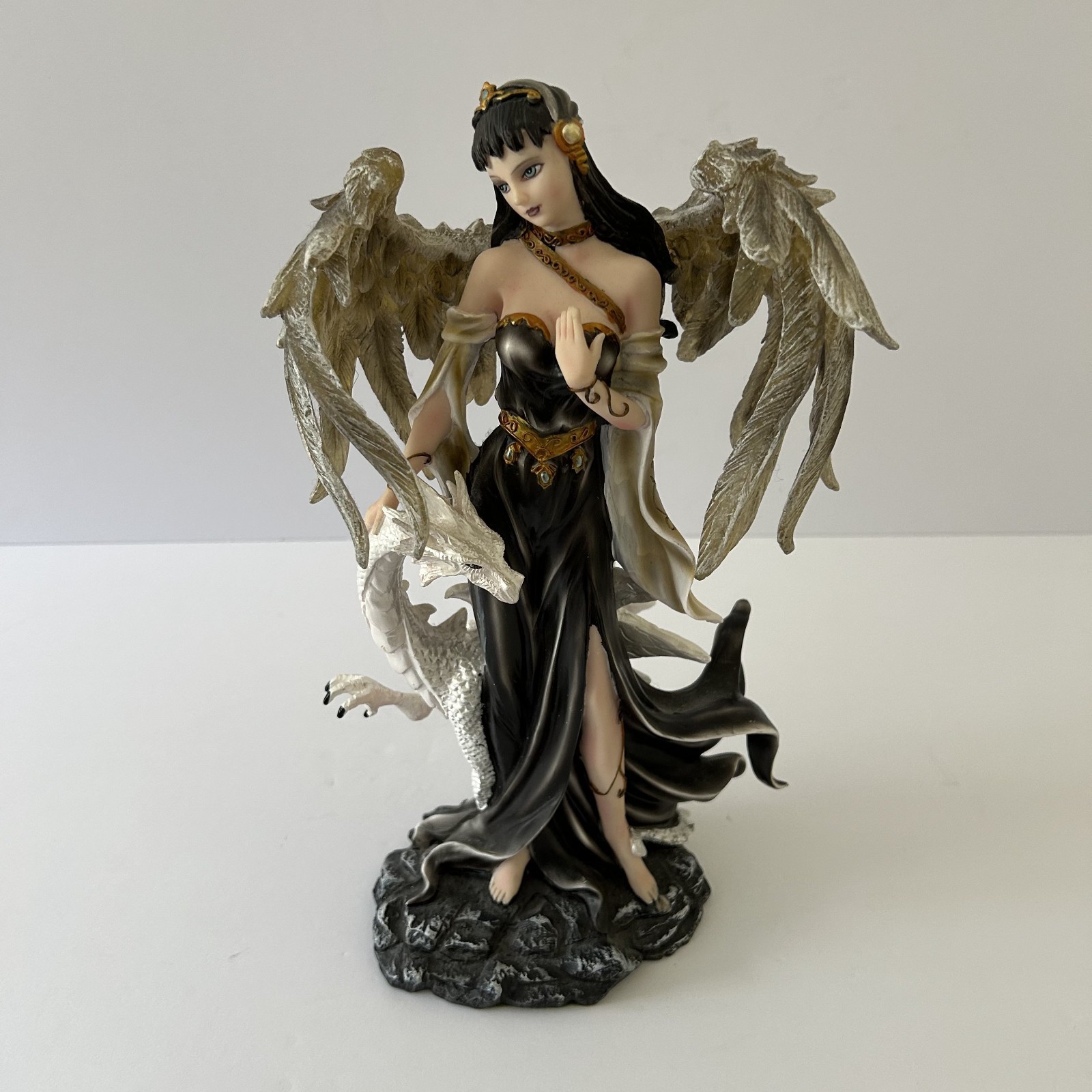 Gothic Dark Angle Queen Ravin Statue Figurine Petting The Dragon 11″
