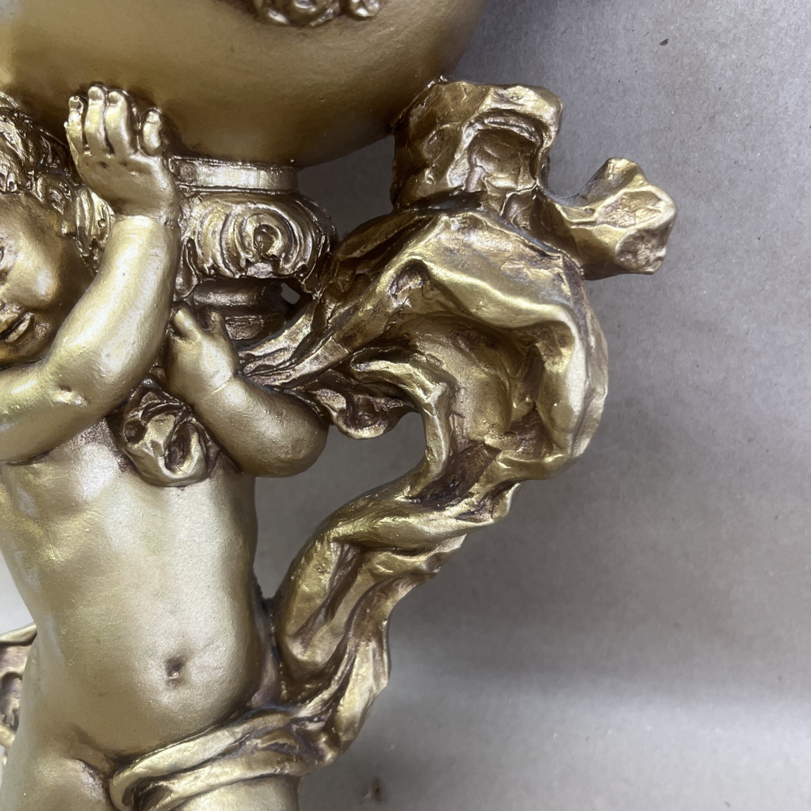 VINTAGE ANGEL CHERUB 1975 VICTORIAN GOLD WALL POCKET HOLLYWOOD REGENCY 14 1/2”