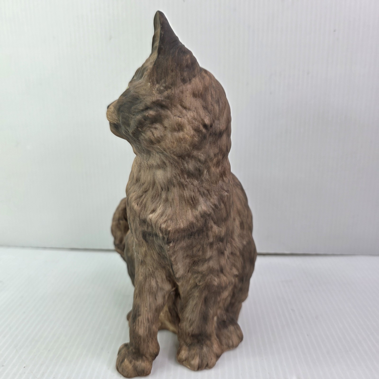 1994 Munro Classic Cats Burmese Sable MC/30070 Cat Figurine – 7.75″ tall