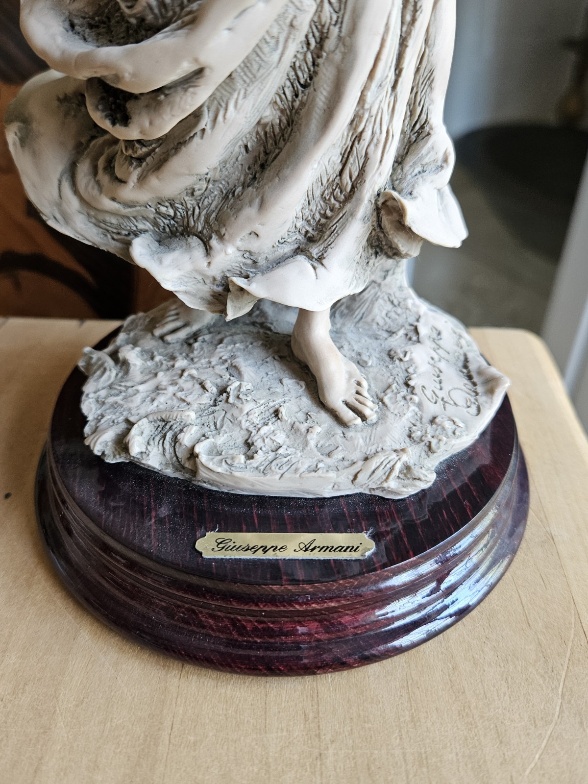 Giuseppe Armani Figurine Fresh Fruits 0471C Capodimonte Florence Limited Edition