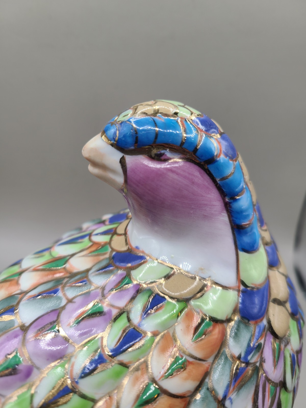 Vtg Handpainted Ceramic Pastel Colors Gold Quail Bird Figurine 5×5.5″