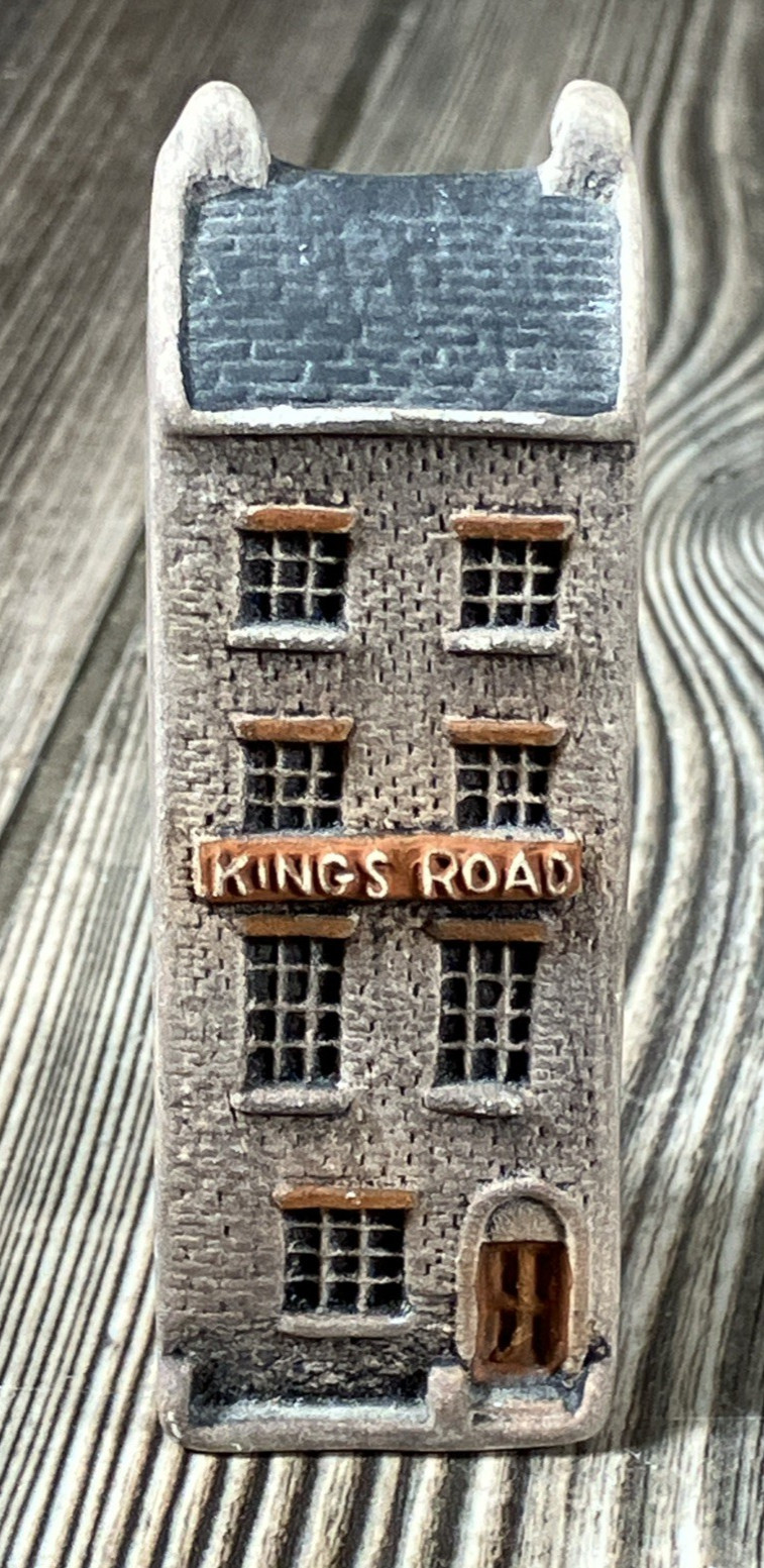 Philip Laureston Kings Road Miniature Village Houses VTG UK 755 (1 Scratch)