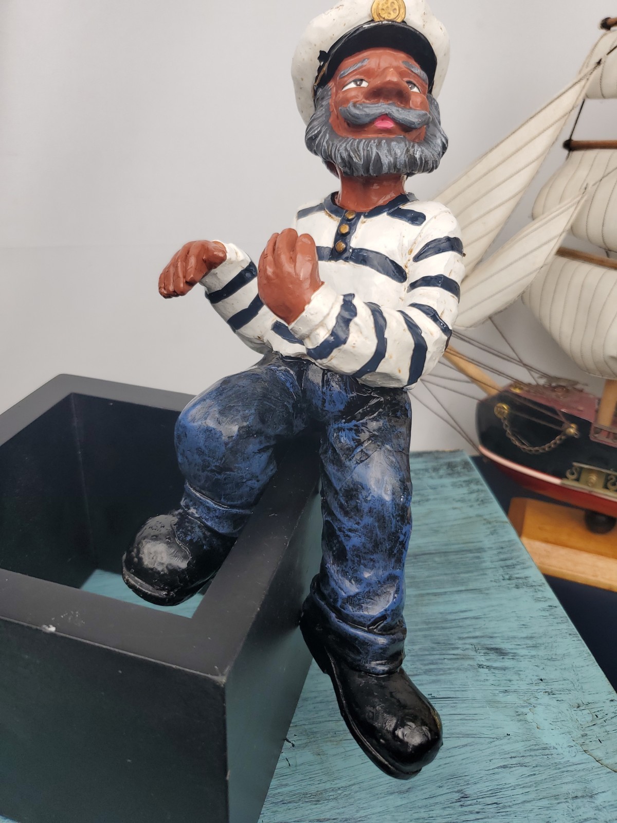 See Captain Nautical Theme Wine Holder