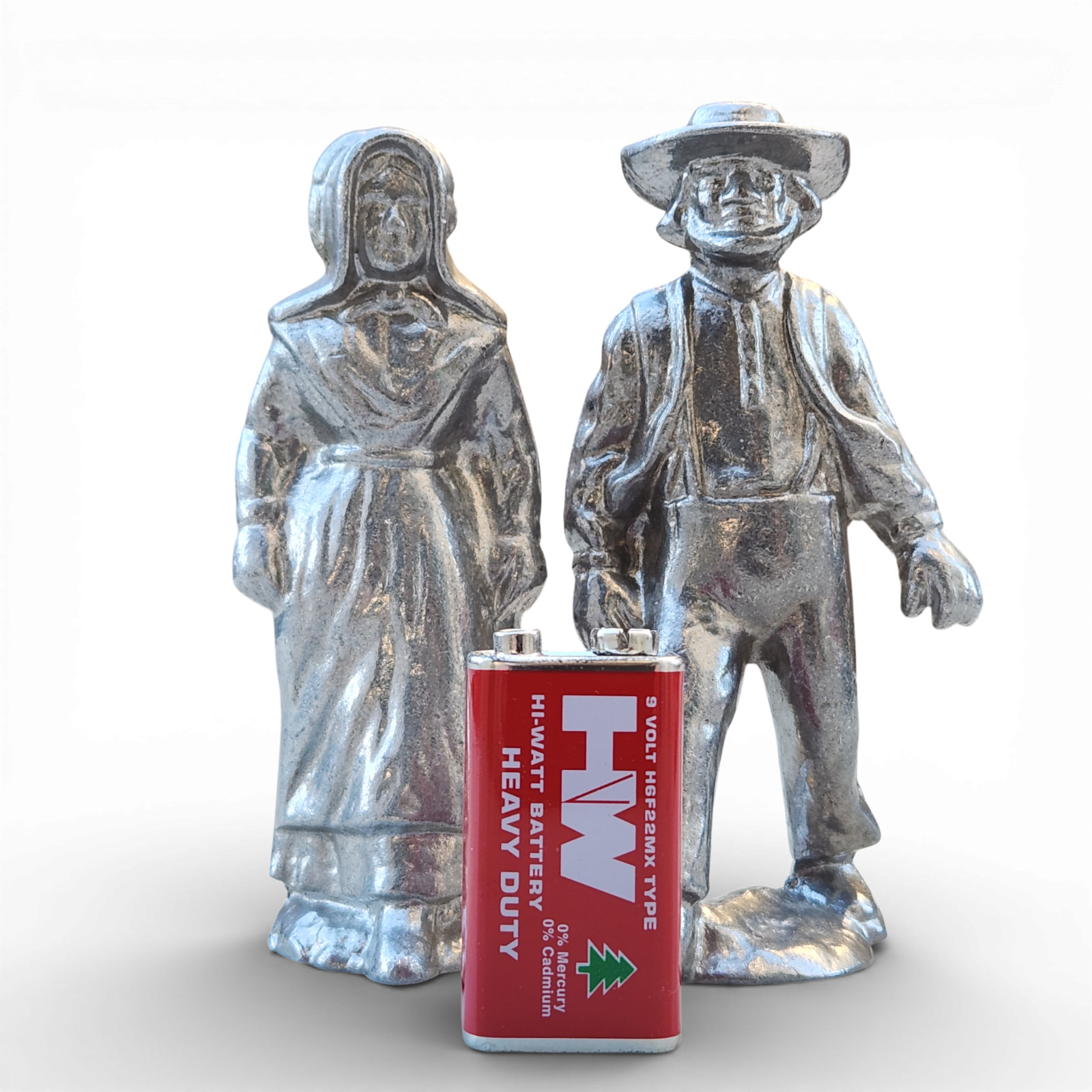 Pioneer People Couple Figurines Statues Silver Tone Cast Metal Farmer Amish 5″