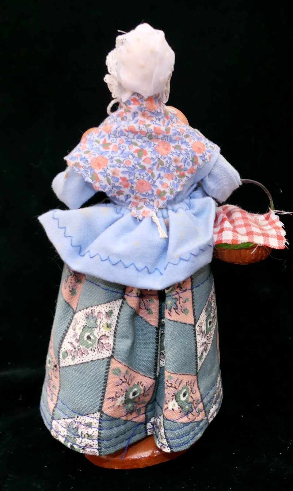 Vintage Santon France Terracotta La Vielle Old Woman with Basket & Paper