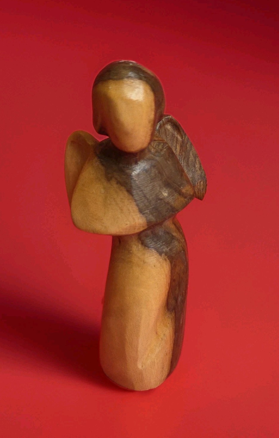 VTG Olive Wood Angel Figurine Hand Carved Color Variation Contemporary Style 3″T