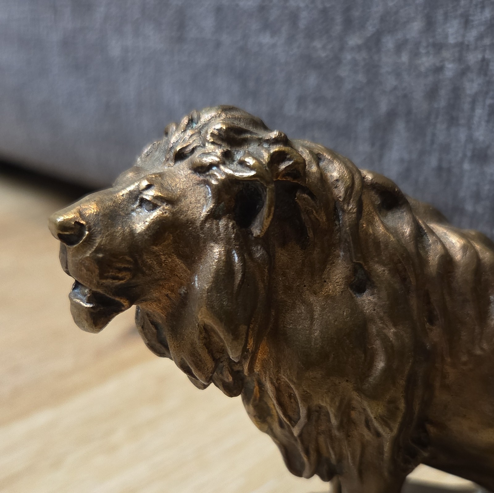 Signed A. Vastagh Bronze Lion Sculpture Statue Heavy Hollow Cast 4″ Figurine