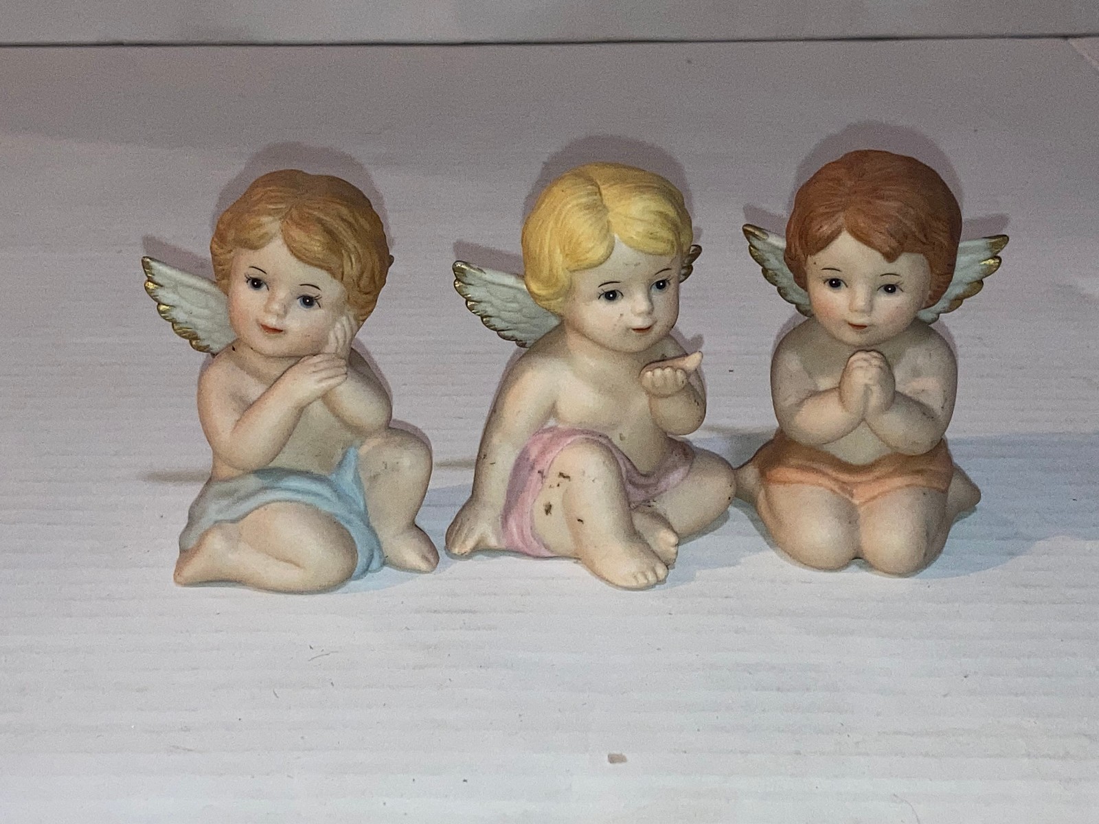 Vintage HOMCO Cherub Angel Porcelain Figurines 1430 Set of 3 Gold Tipped Wings