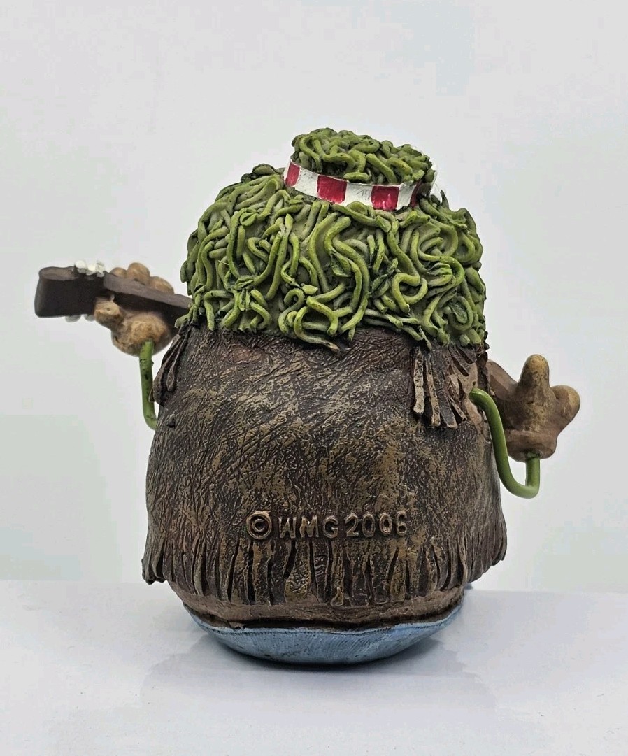 2006 WMG Anthropomorphic Hippie Guitar Player Musician Shelf Sitter Potato