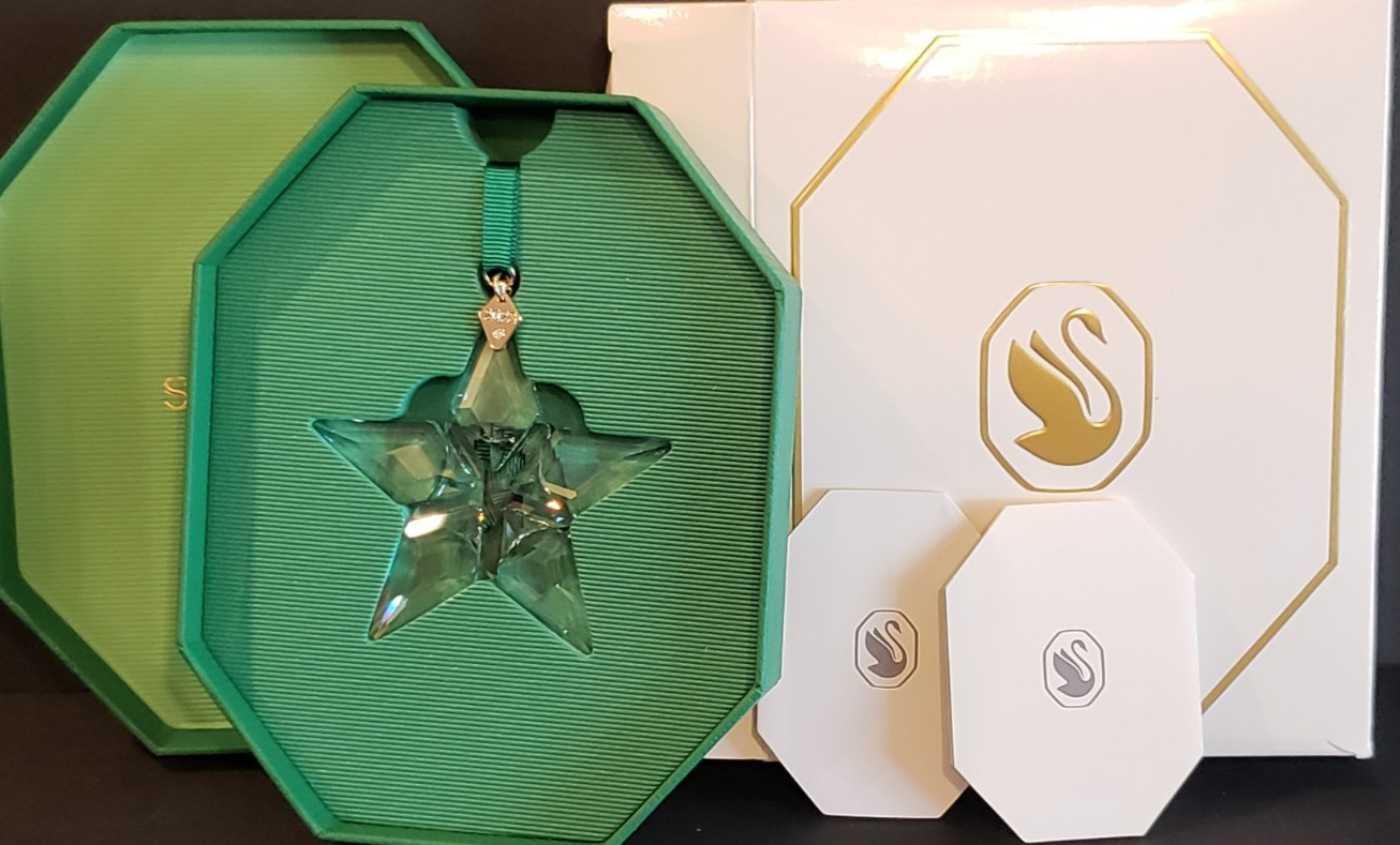 2023 Swarovski Crystal Annual Christmas Ornament – 5636253 – NIB