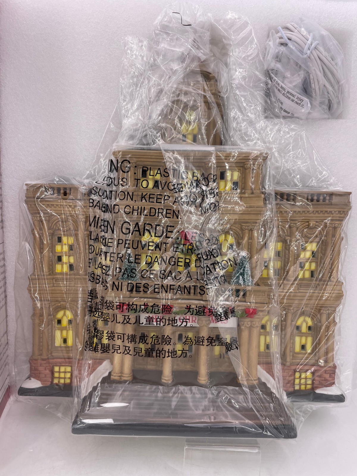 Department 56-Christmas in the City- City Hall- 6011382