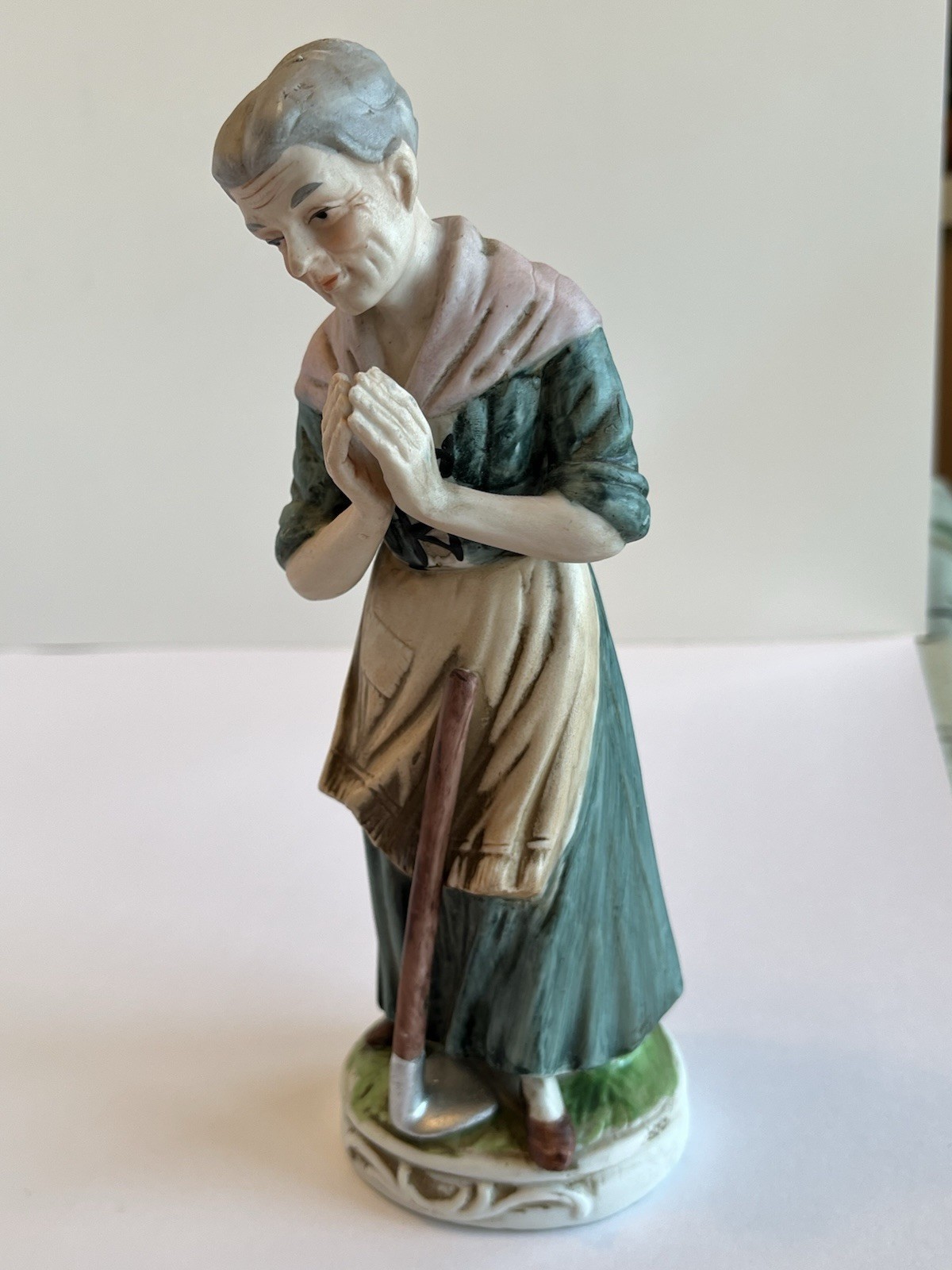 Vintage Homco #3110 Old Man & Woman Farmers Pray Porcelain 8″ Figurines