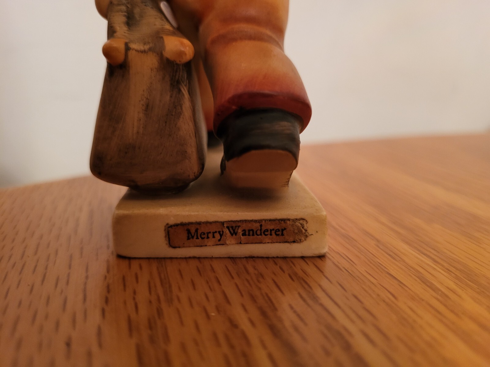Hummel Goebel German Porcelain Figurine 11/0 Merry Wanderer 4.75″