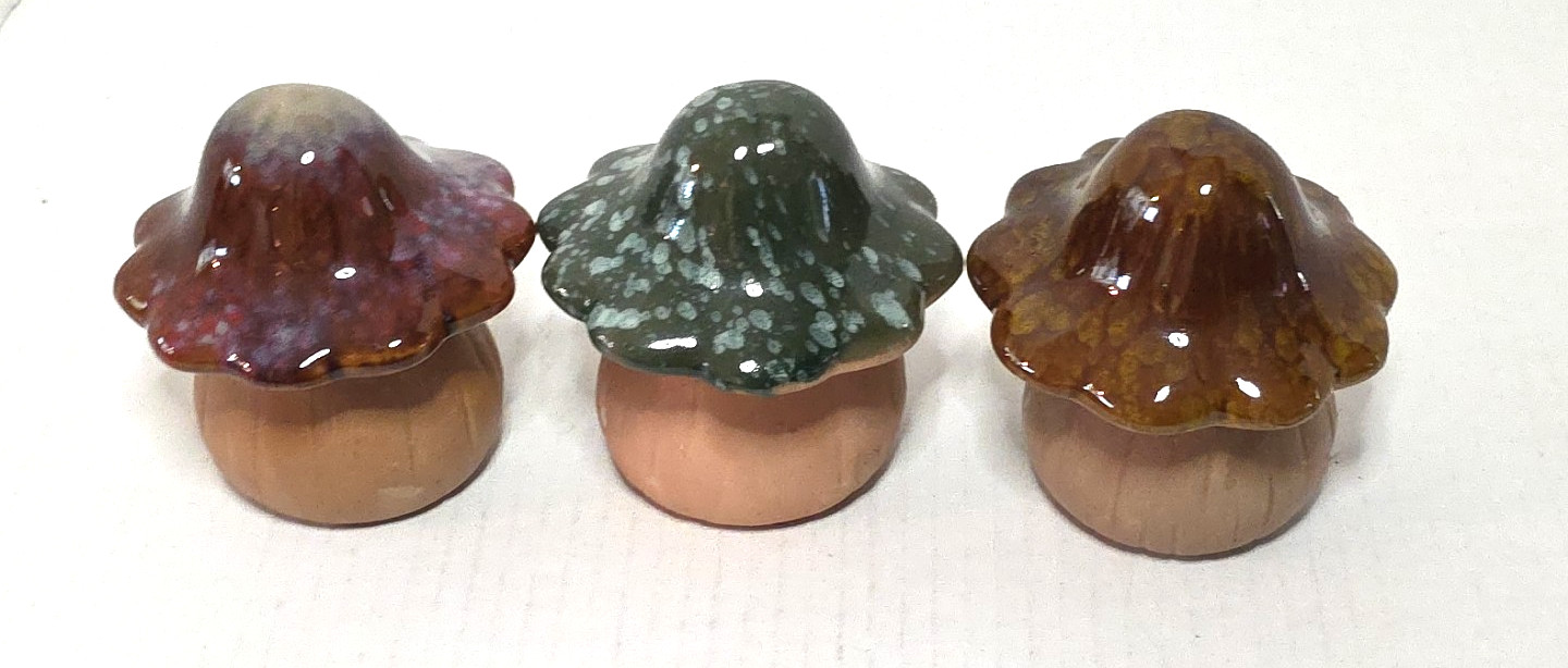 3 Glazed Ceramic Mushrooms 5″ x 3″ Drip Pottery Garden Statues Fungi Decor