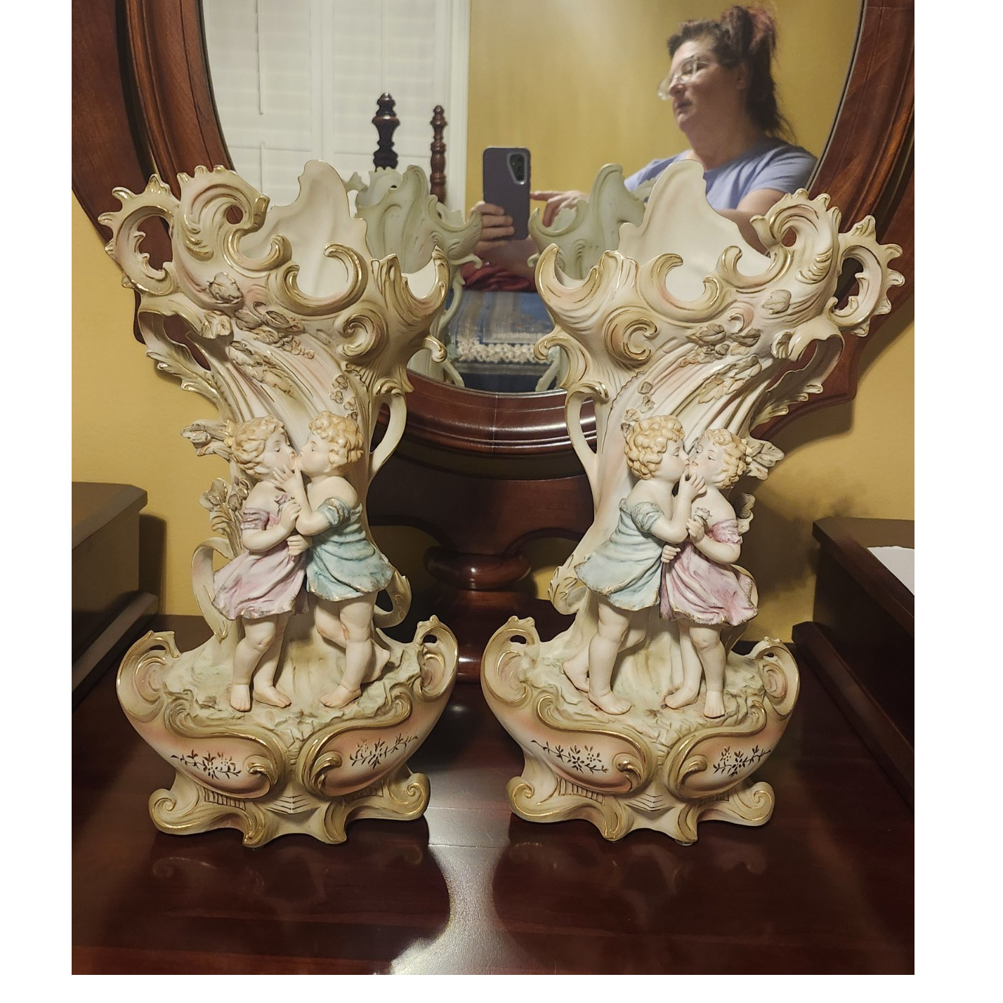 Porcelain Cherub Angel Couple Figurines Pair Rococo Scroll Floral Glossy 3D