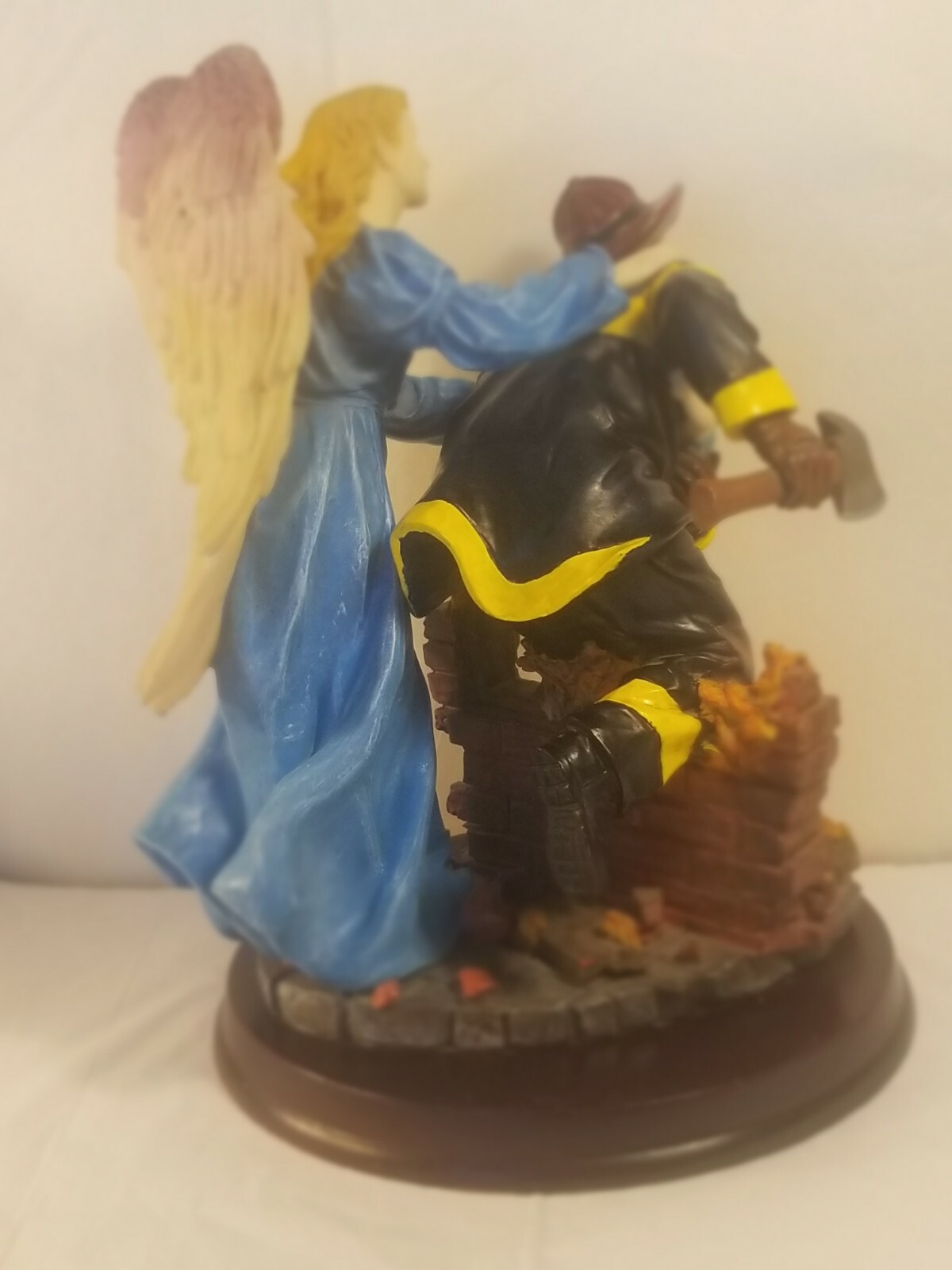 Vtg Firefighter Collection Figurine Tribute Our Unsung Heroes Angel Protection