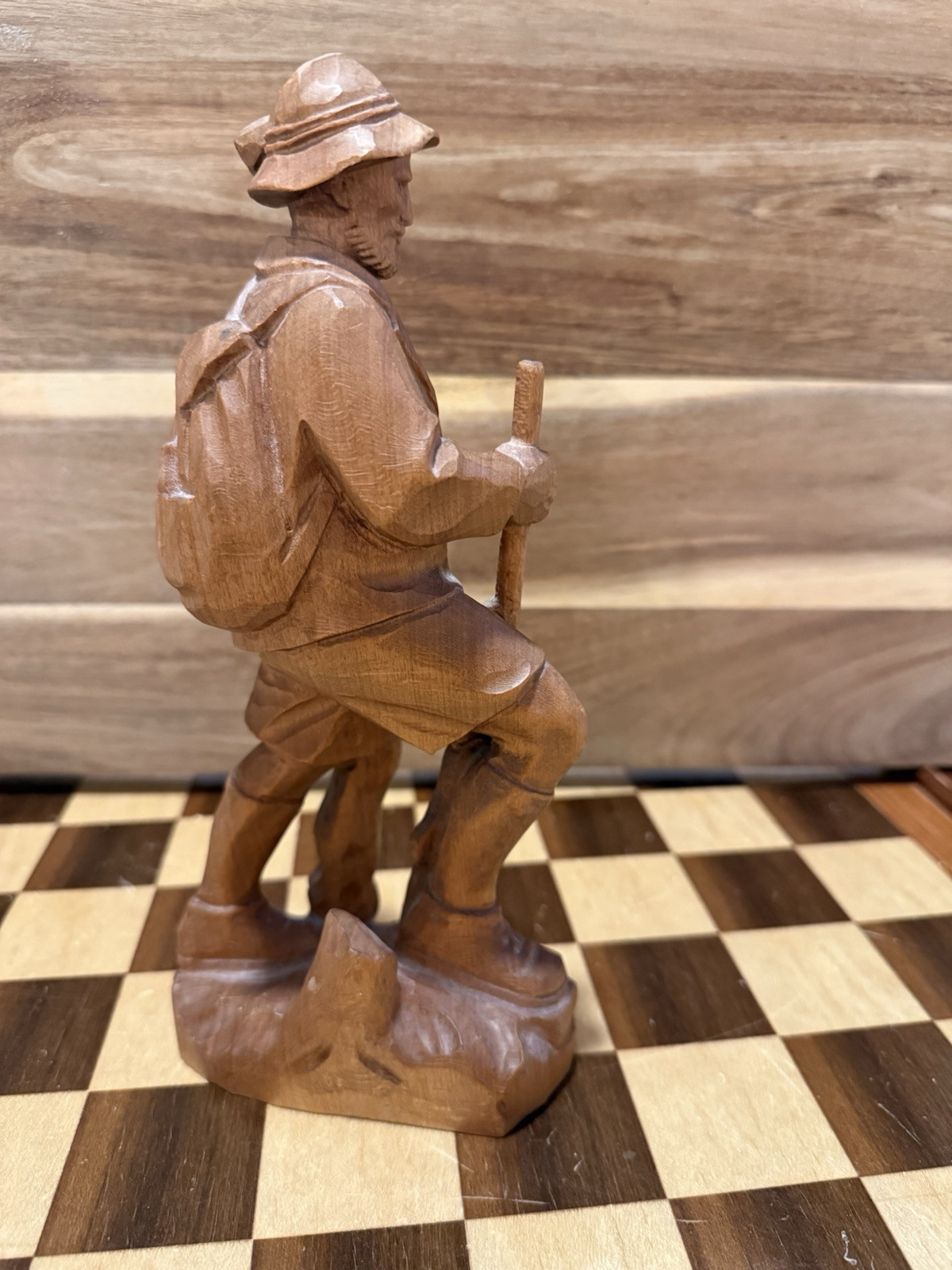 EARLY 20th CENTURY HAND CARVED GERMAN BLACK HUNTER SCULPTURE