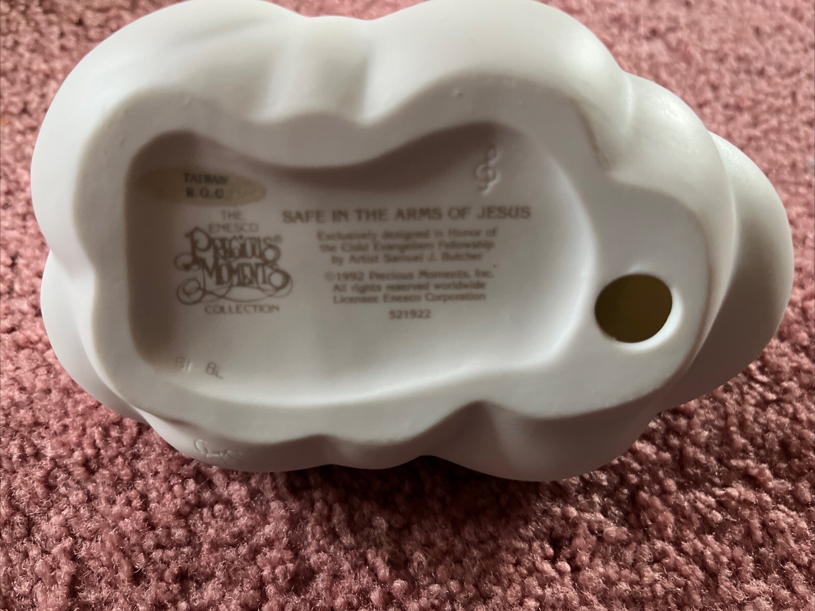 Precious Moments Safe in the Arms of Jesus Enesco #521922 Boy 1992 w/ Box