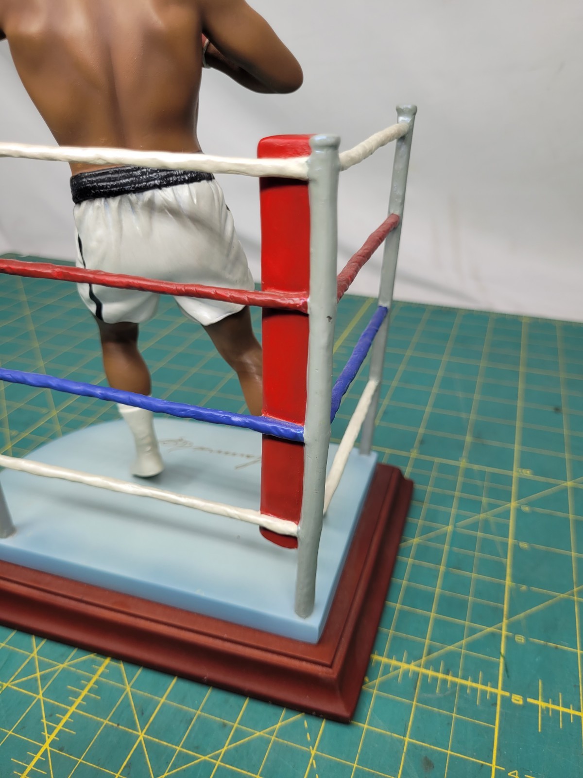Muhammad Ali Danbury Mint Figurine The Ring 8″ Boxing Figure SEE INFO