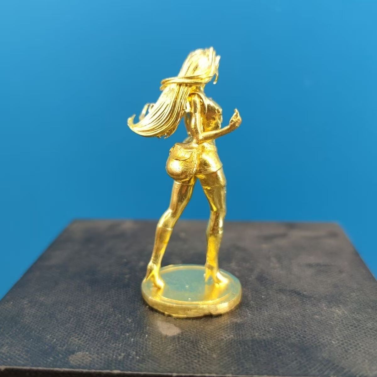 Brass sexy fashion shorts beautiful girl animation anime model decorations