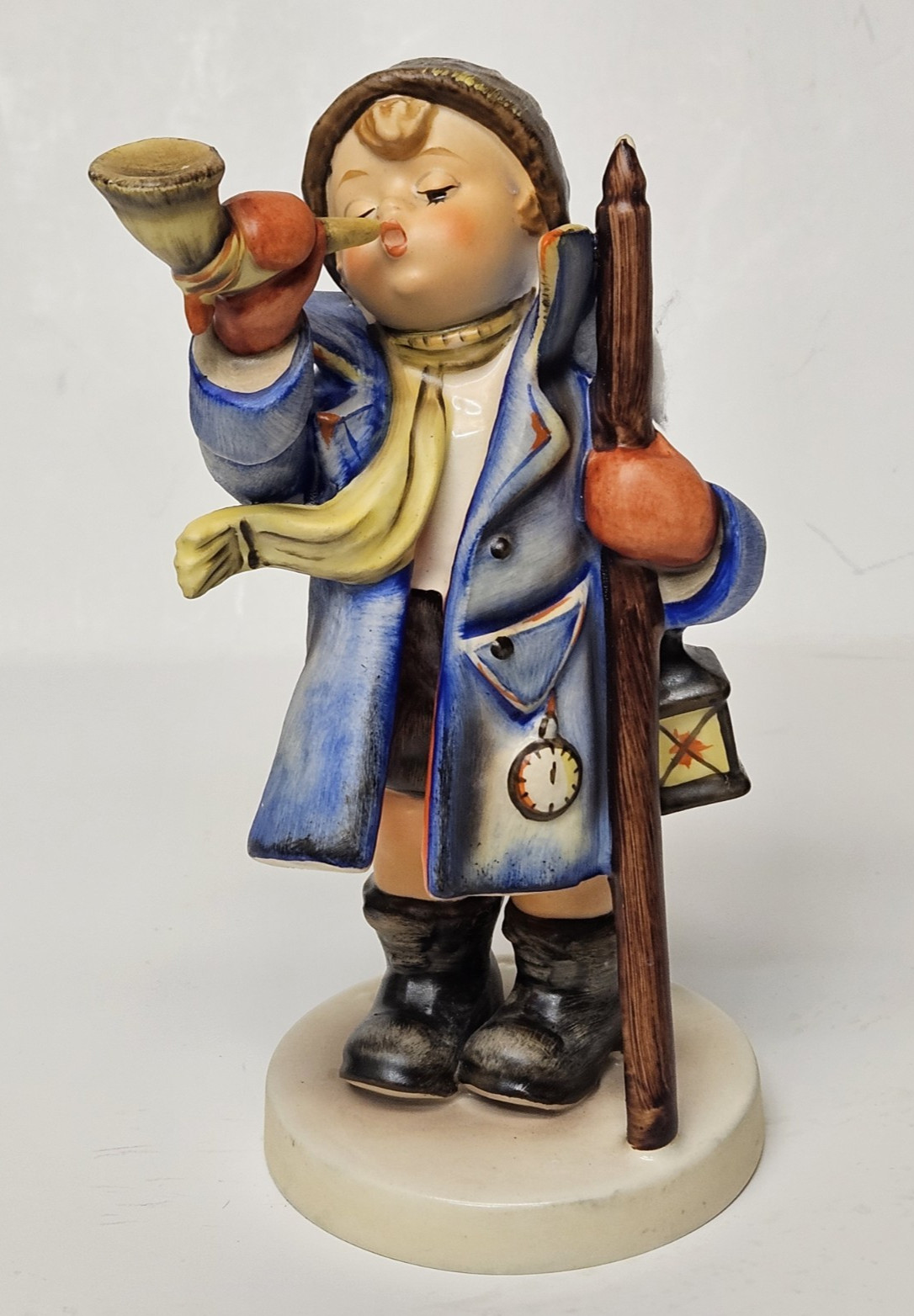 Hummel Goebel Figurine 15/1 Hear Ye Hear Ye TMK-6 Boy w/ Horn 6″ Night Watchman