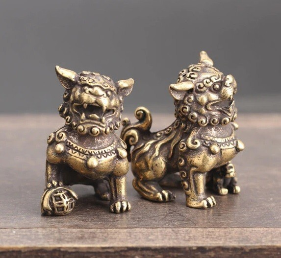 2pcs Copper Lion Animal Statue Small Sculpture Tabletop Figurine Home Decor