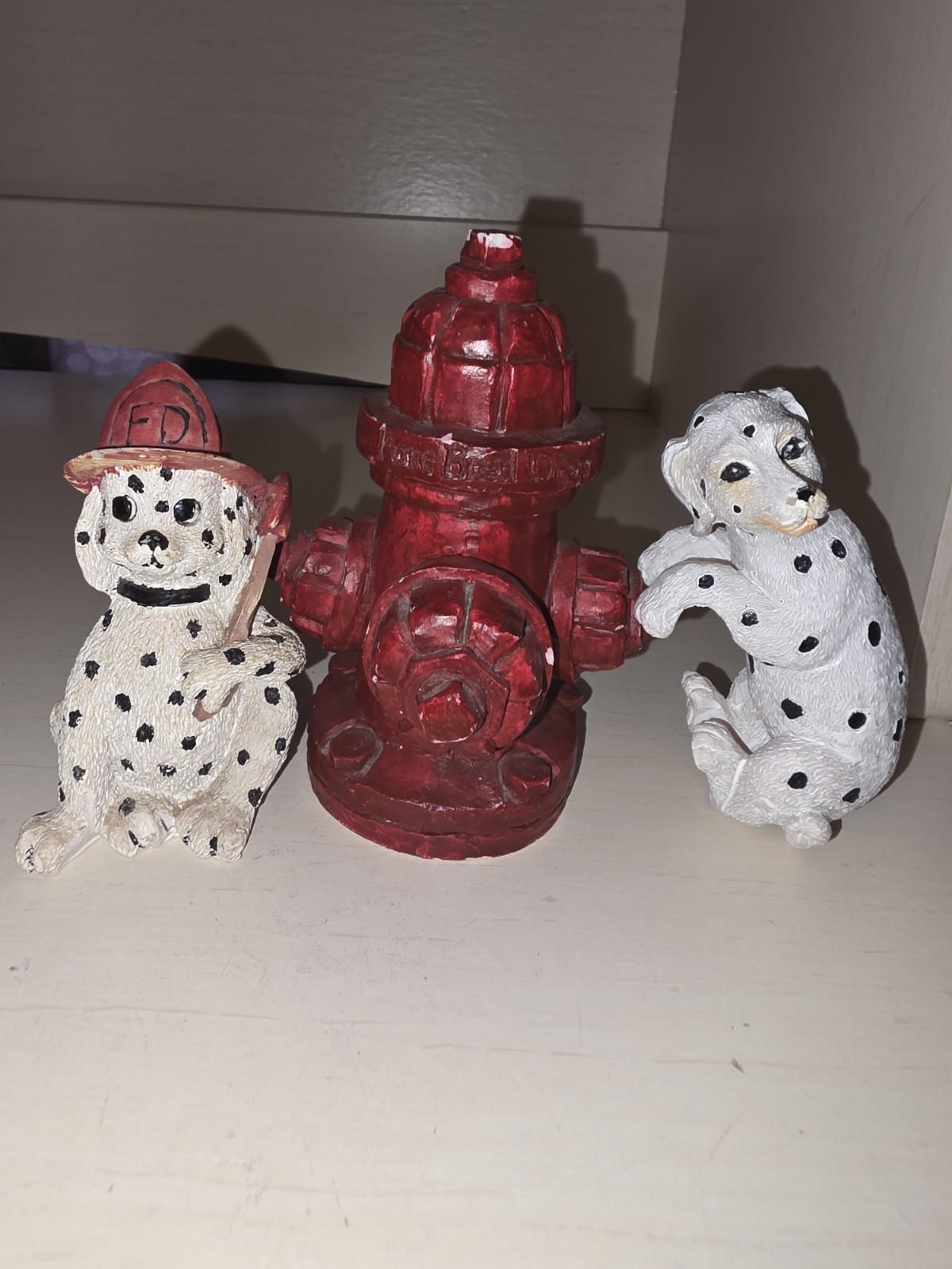 Vintage Red Fire Hydrant & 2 Dalmatian Type Puppy Dog Figurines. AS IS!