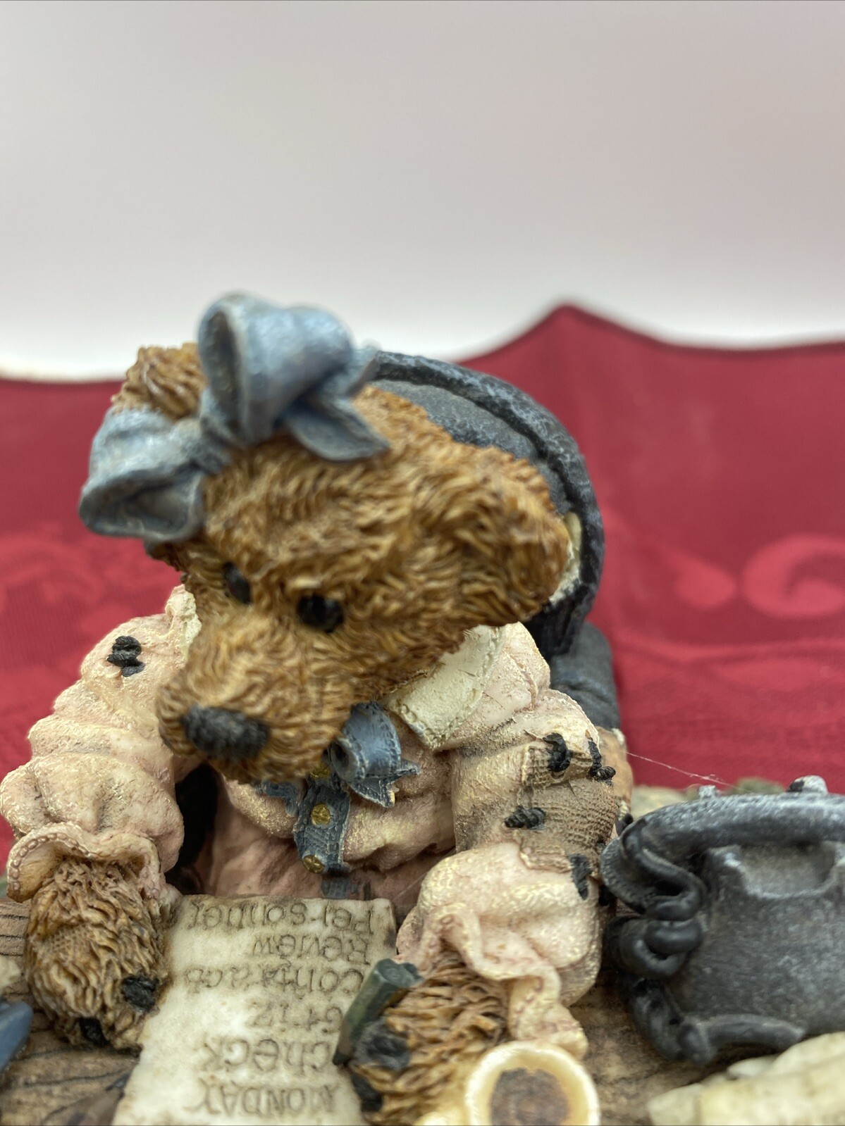 The Boyds Collection – Ms Griz . . Monday Morning 1995