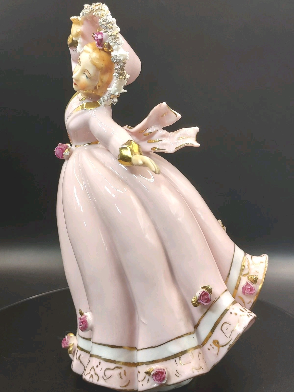 Vintage Lefton Windblown Girl Figurine Pink Dress Gold Trim 1955 KW386 Japan