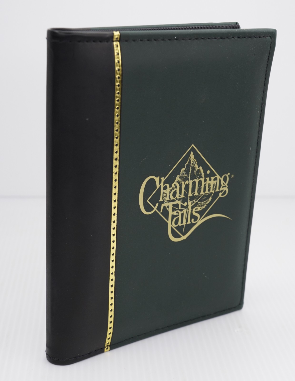 Charming Tails Logo Photo Album Leaf & Acorn Club Exclusive 24 page 4×6 photos
