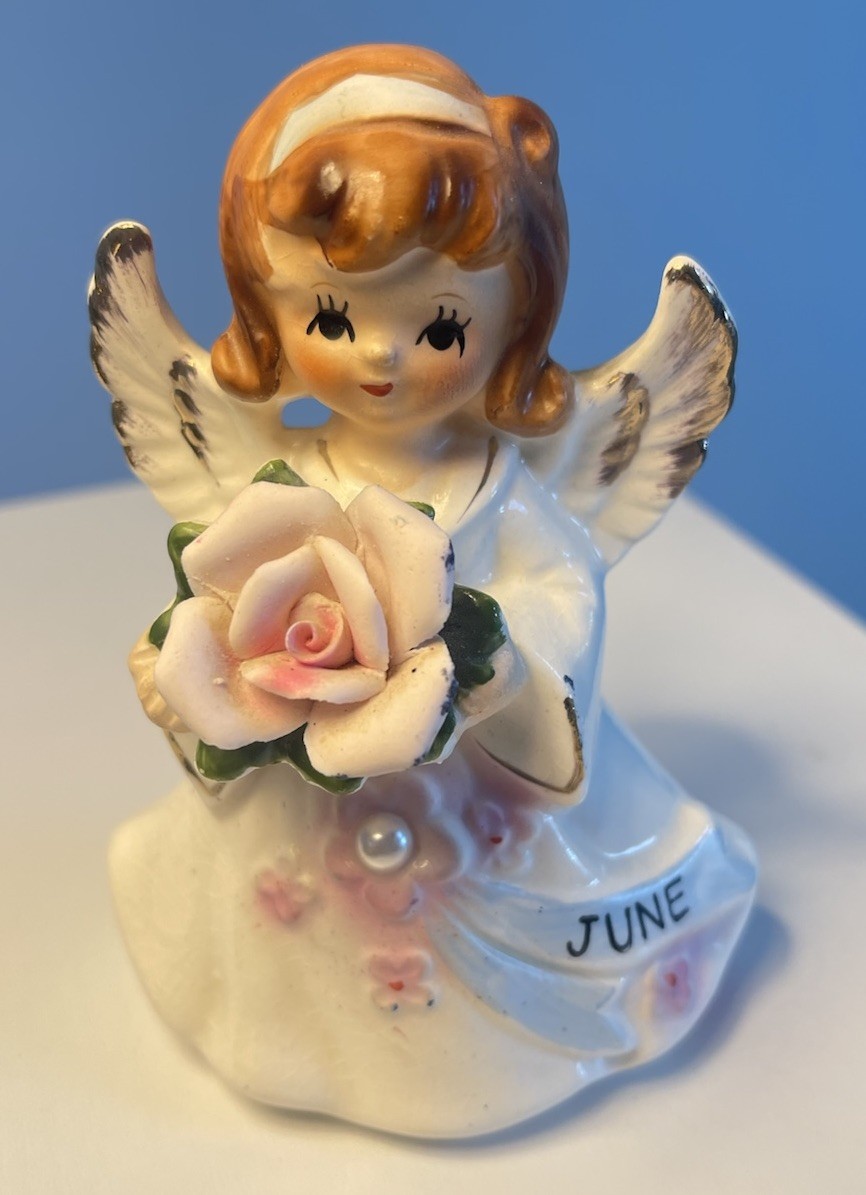 Lefton June Birthday Angel Figurine 6224 w/ Pearl Pink Rose Japan