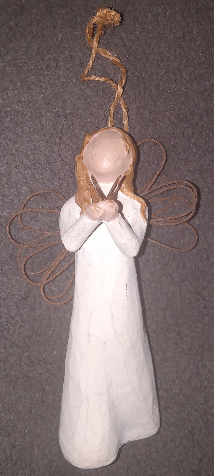 Willow Tree Angel of Freedom Figurine/Ornament Hand-Painted 5.5″Tall Susan Lordi