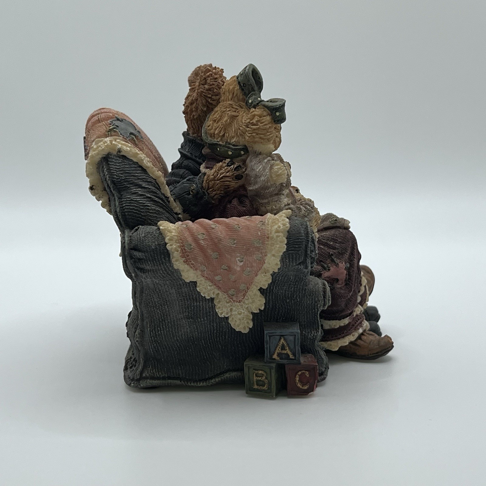 Boyd’s Bear Figure “yes Sir That’s My Baby” Music Box