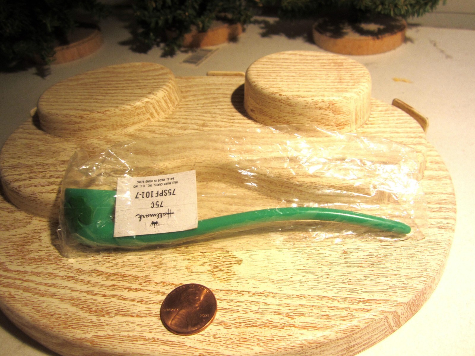VTG HALLMARK ST PATRICK’S DAY 5″ IRISH GREEN PIPE W SHAMROCK CLOVER NEW SEALED