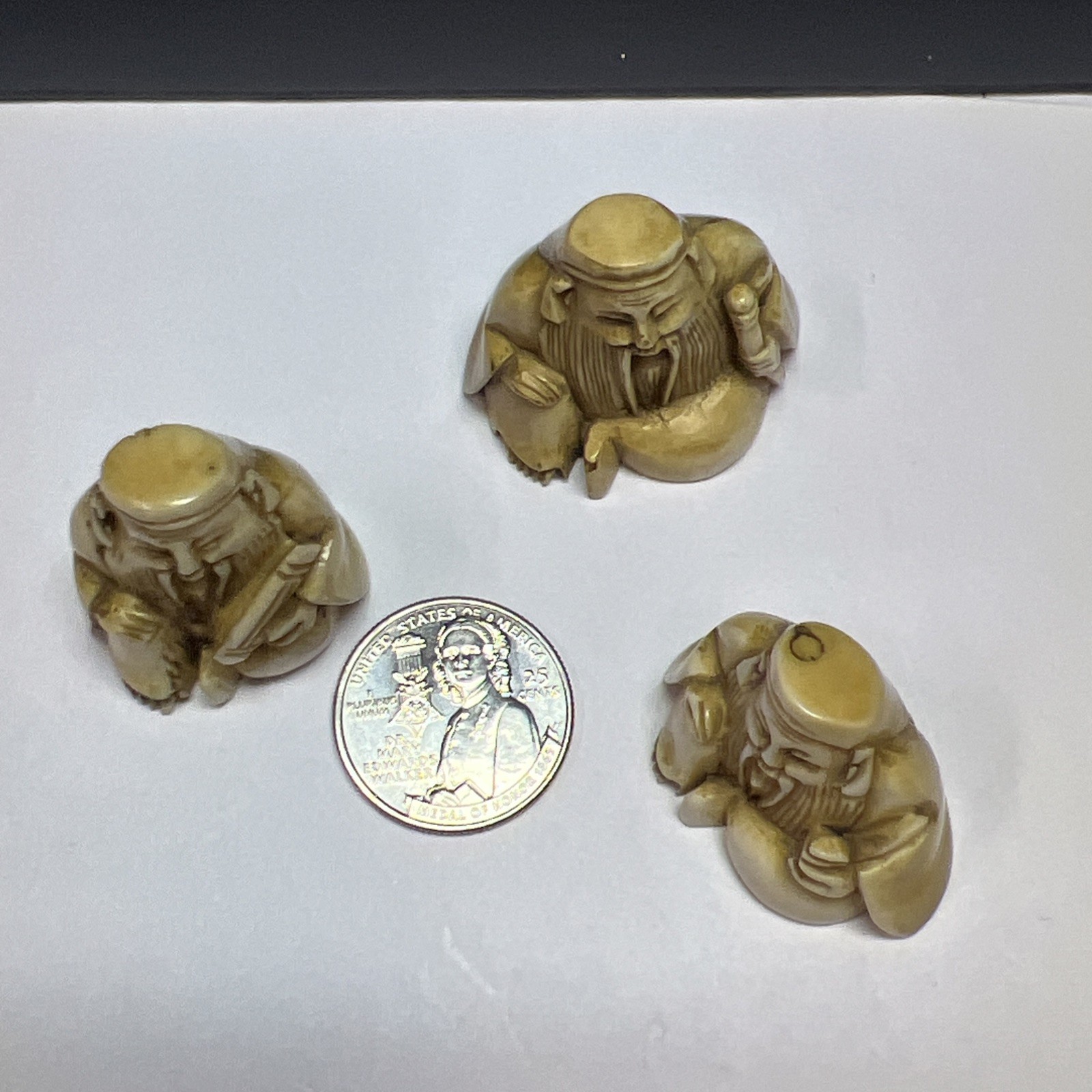 3x VINTAGE CARVED FIGURINE GODS OF WISDOM Made Of RESIN / JAPAN #D