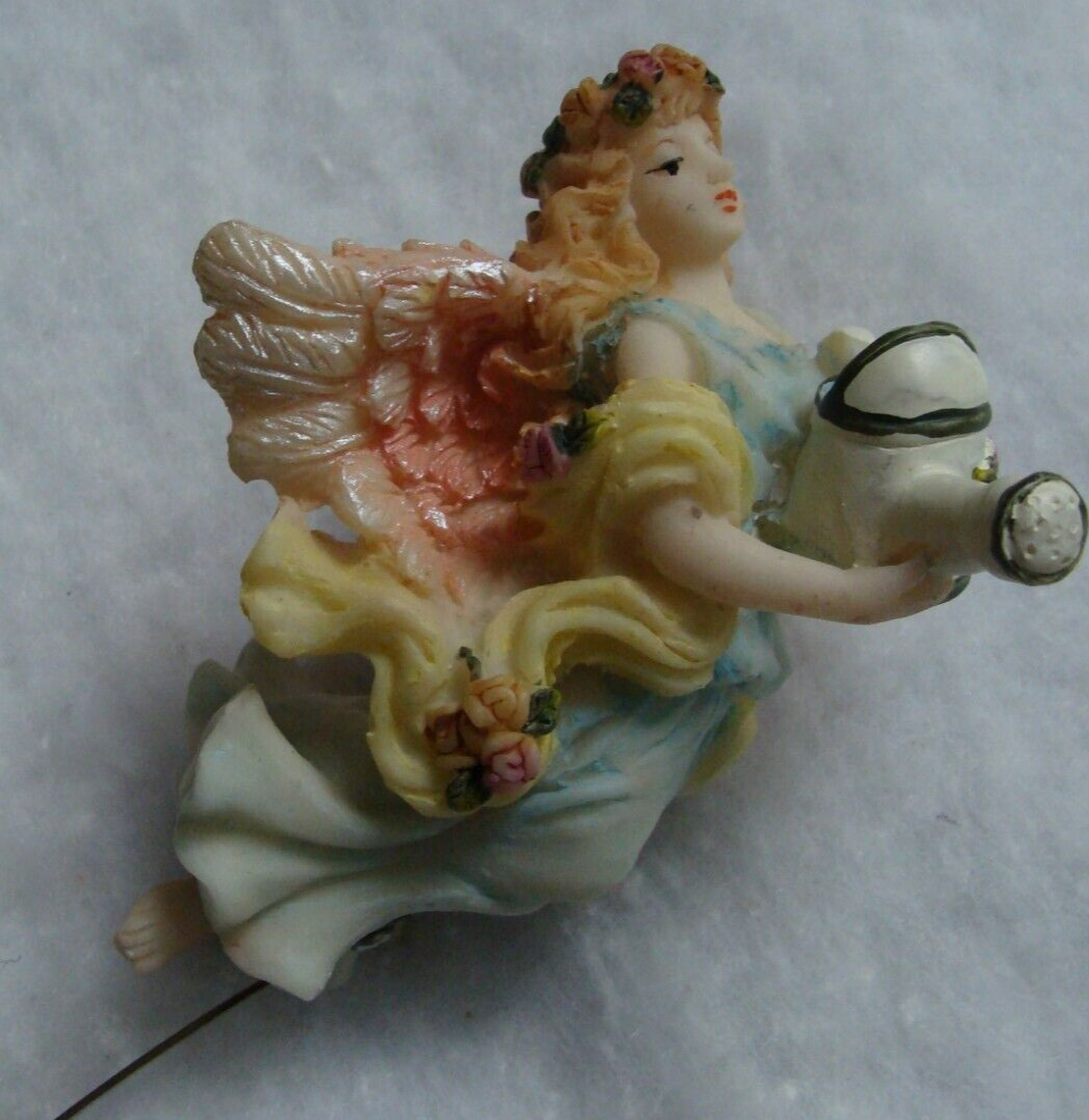 Whimsy Beautiful Large Resin Fairy Garden Gardeners Frog Moves On Metal Piece