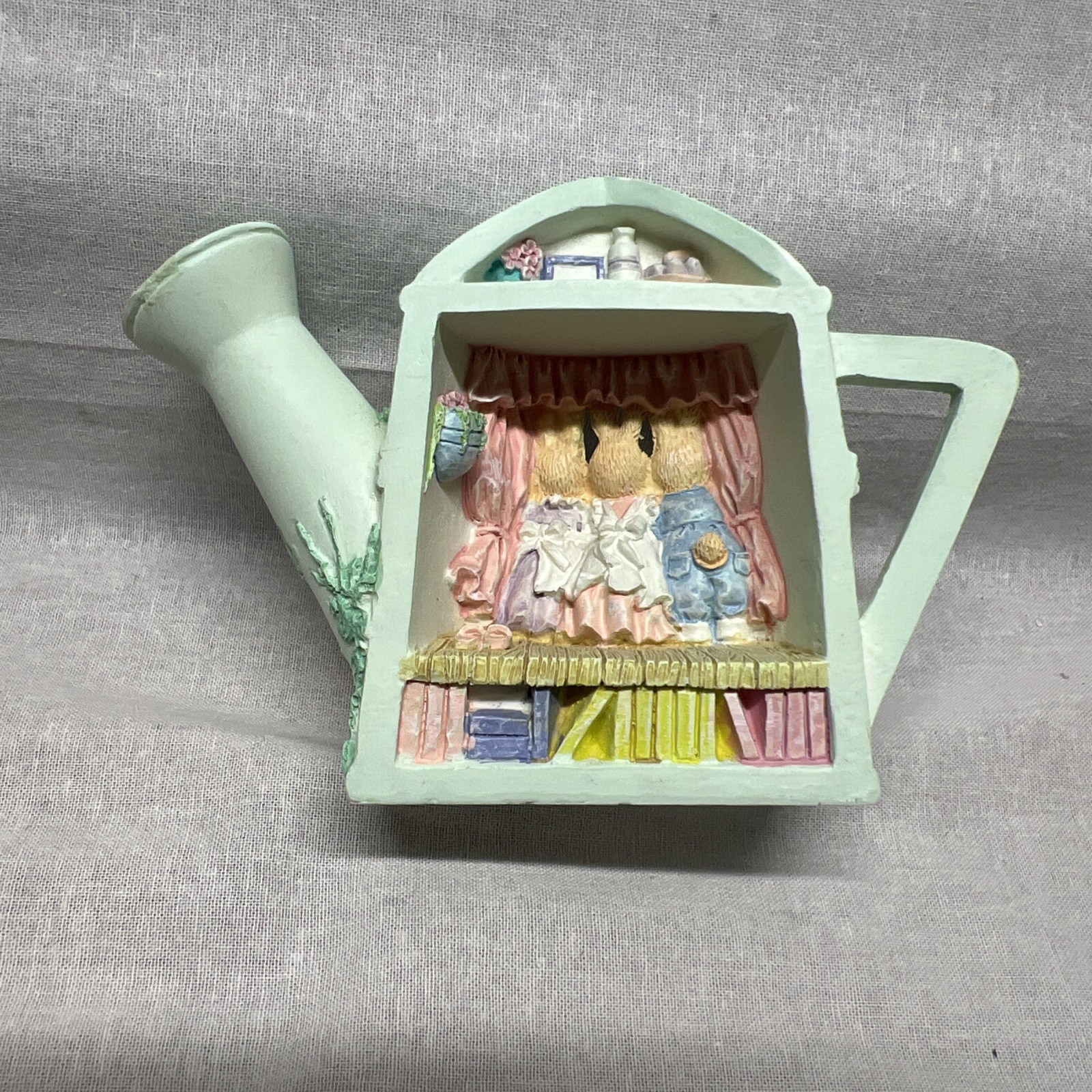 Russ Berrie Li’l Cozy Cottage Sculpstone Watering Can Cottage Bunnies Easter