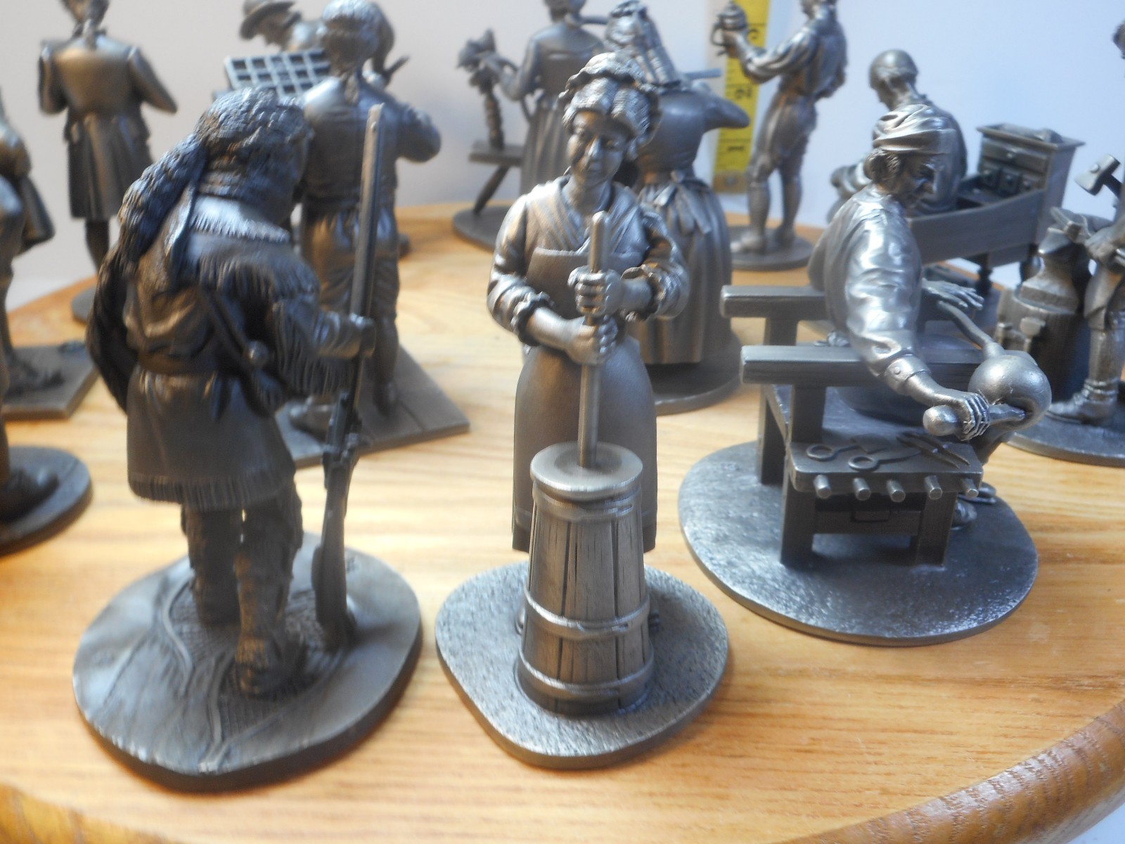 1974 FRANKLIN MINT People of Colonial America Pewter Figurines Complete Set